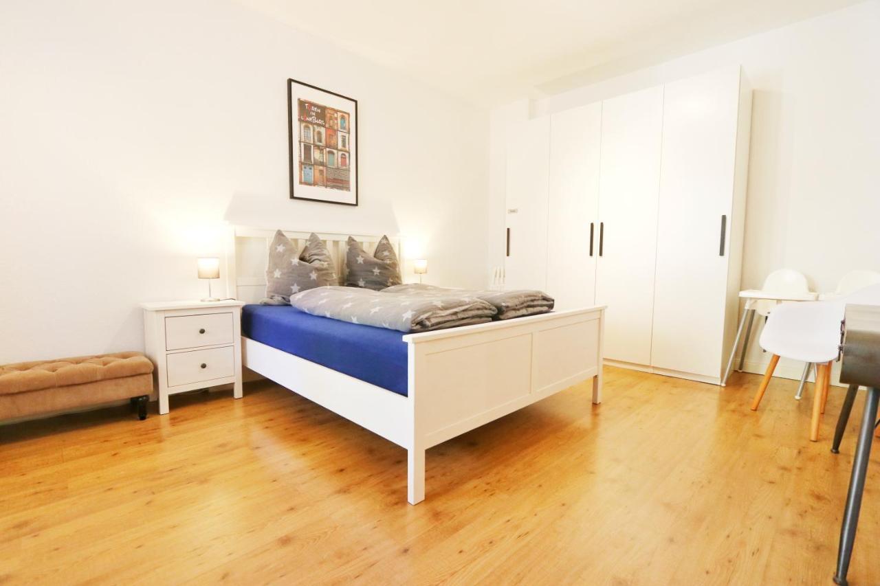Zum Suelztor Apartment Luneburg Bagian luar foto